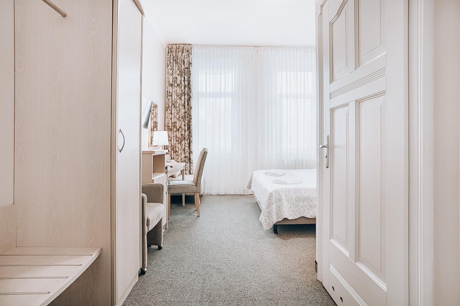 Hotel Amalia Kudowa-Zdroj Dış mekan fotoğraf