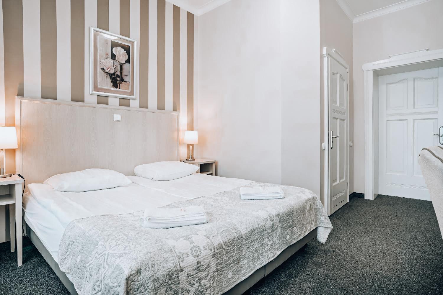 Hotel Amalia Kudowa-Zdroj Dış mekan fotoğraf